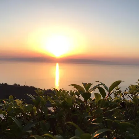 Bed and Breakfast La Terrazza Sul Mare