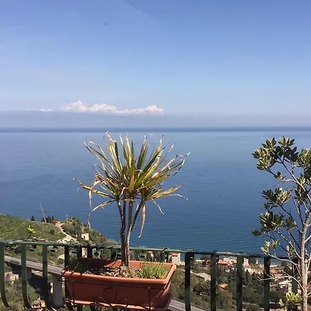 La Terrazza Sul Mare Bed and breakfast